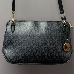 DKNY crossbody bag in black